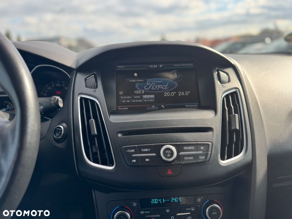 Ford Focus 1.0 EcoBoost ST-Line Black ASS - 25