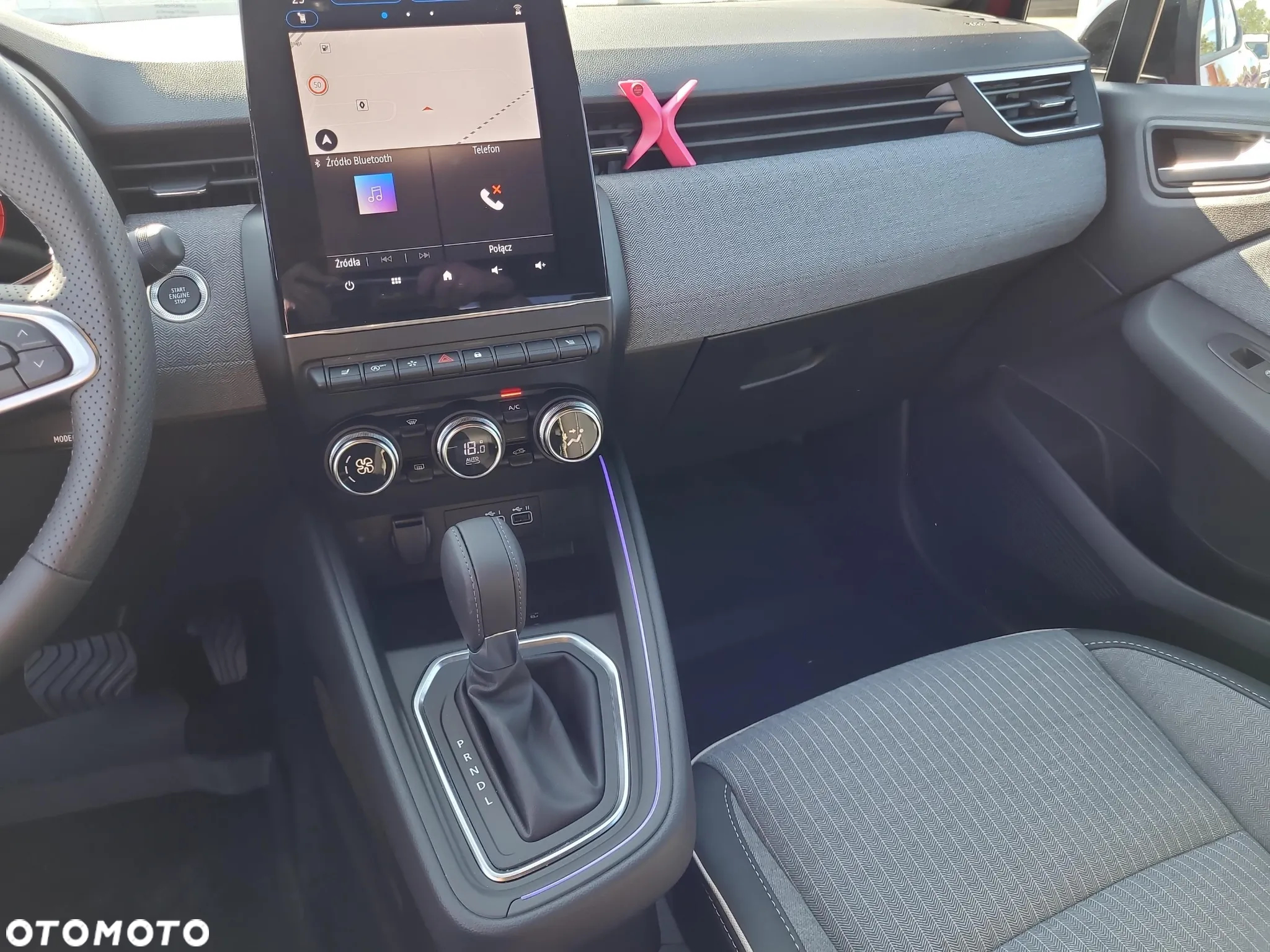Renault Clio 1.0 TCe Techno X-Tronic - 15