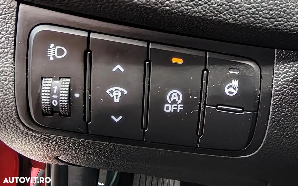 Kia Ceed - 12
