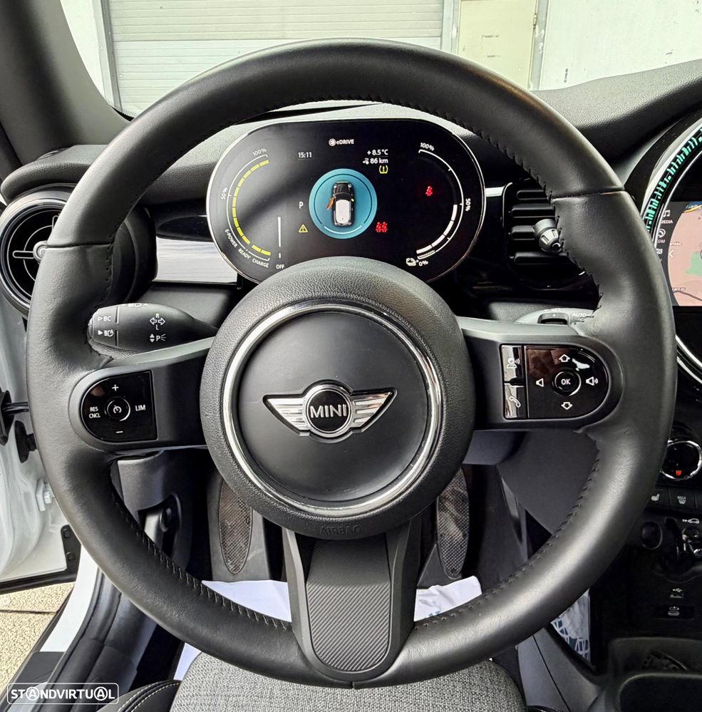 MINI 3 Portas Cooper E Classic - 21