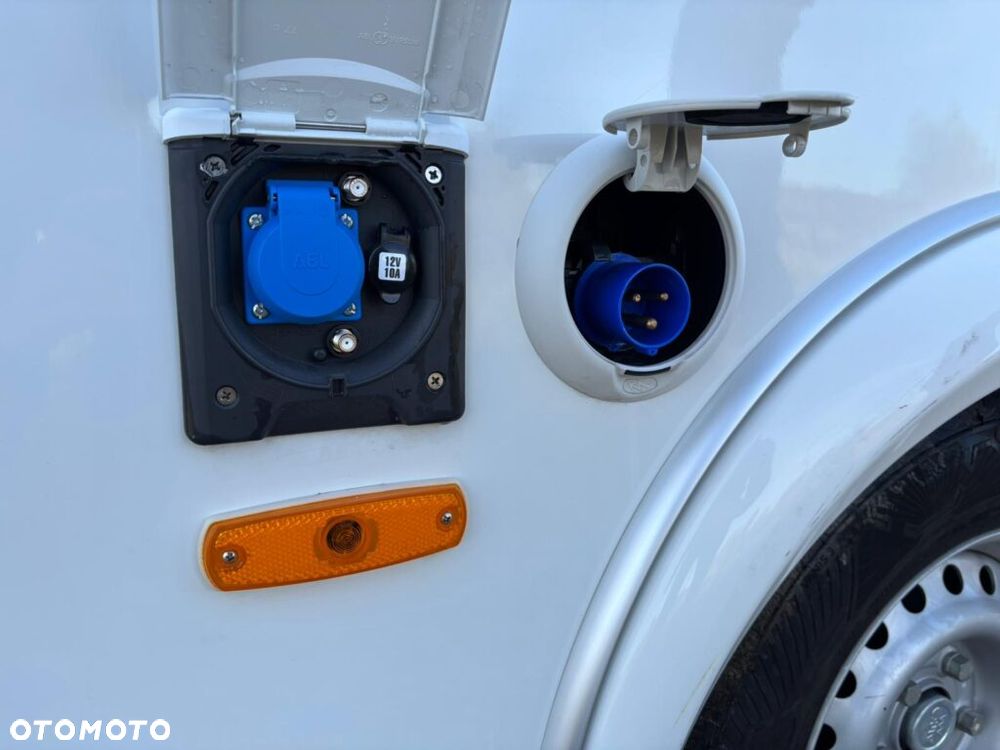 Hymer-Eriba Nova 465 - 13