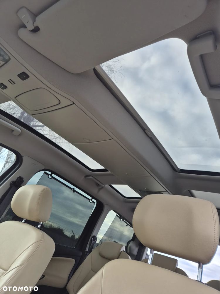 Ford Galaxy 2.0 TDCi Platinium X - 14