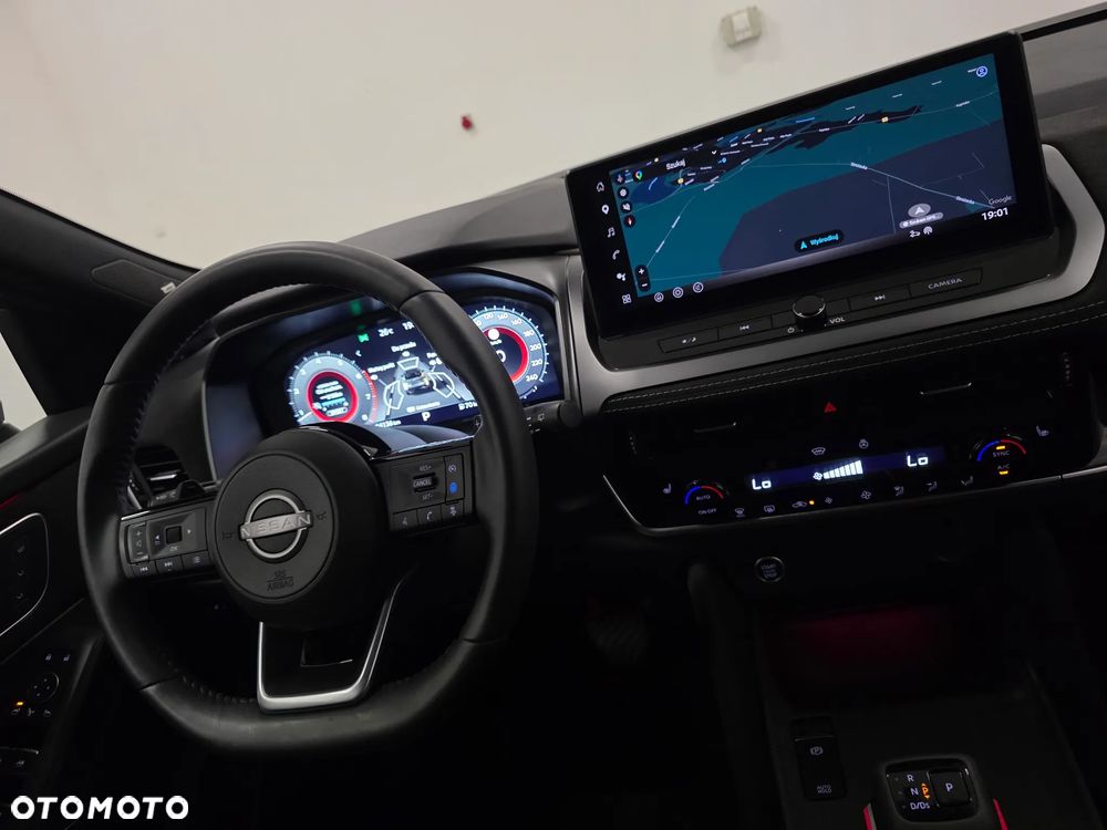 Nissan Qashqai 1.3 DIG-T MHEV Xtronic Tekna - 8
