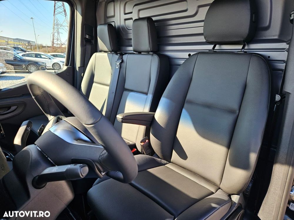 Mercedes-Benz Sprinter - 9
