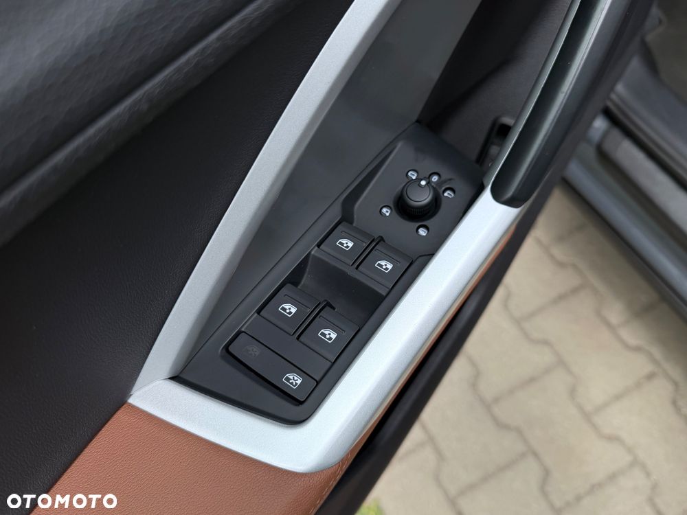 Audi Q3 40 TFSI Quattro S tronic - 23