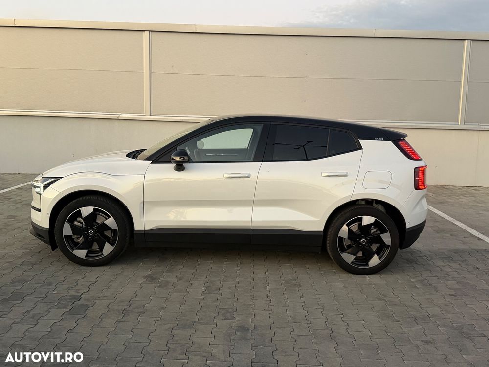 Volvo EX30 Twin Motor Performance Ultra - 11