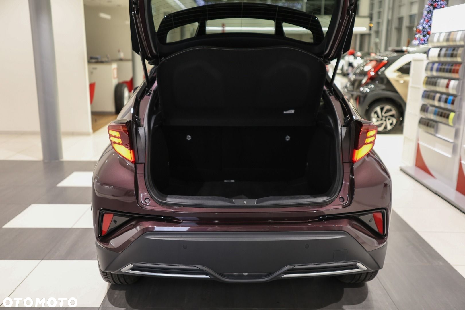 Toyota C-HR - 12