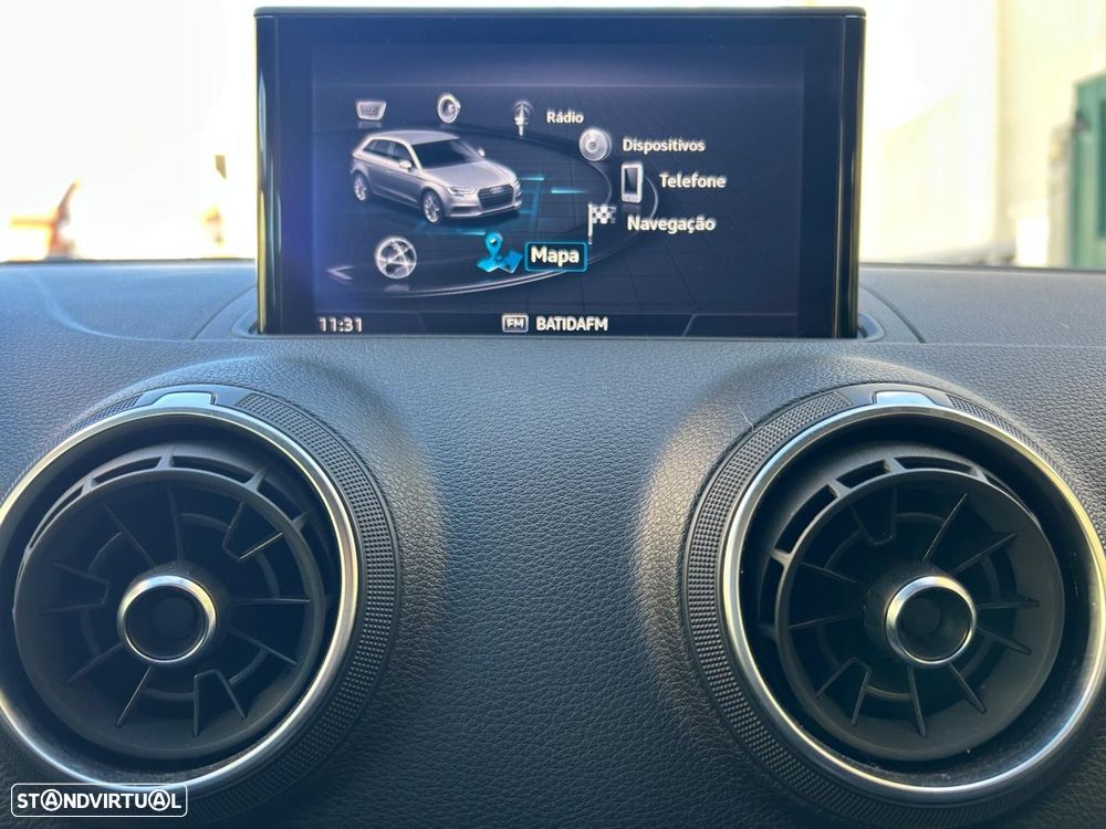 Audi A3 Sportback 30 TDI Sport - 23