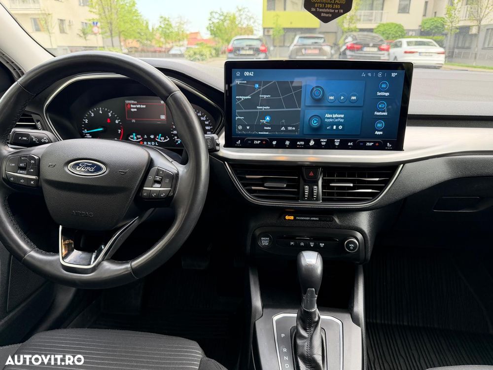 Ford Focus 1.0 EcoBoost MHEV Titanium - 8