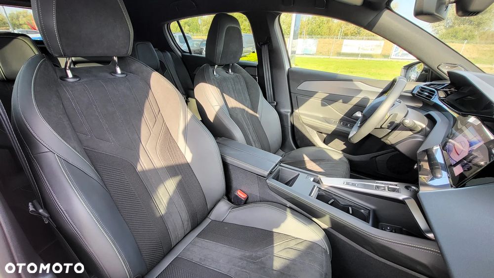 Peugeot 308 1.2 PureTech GT S&S EAT8 - 20
