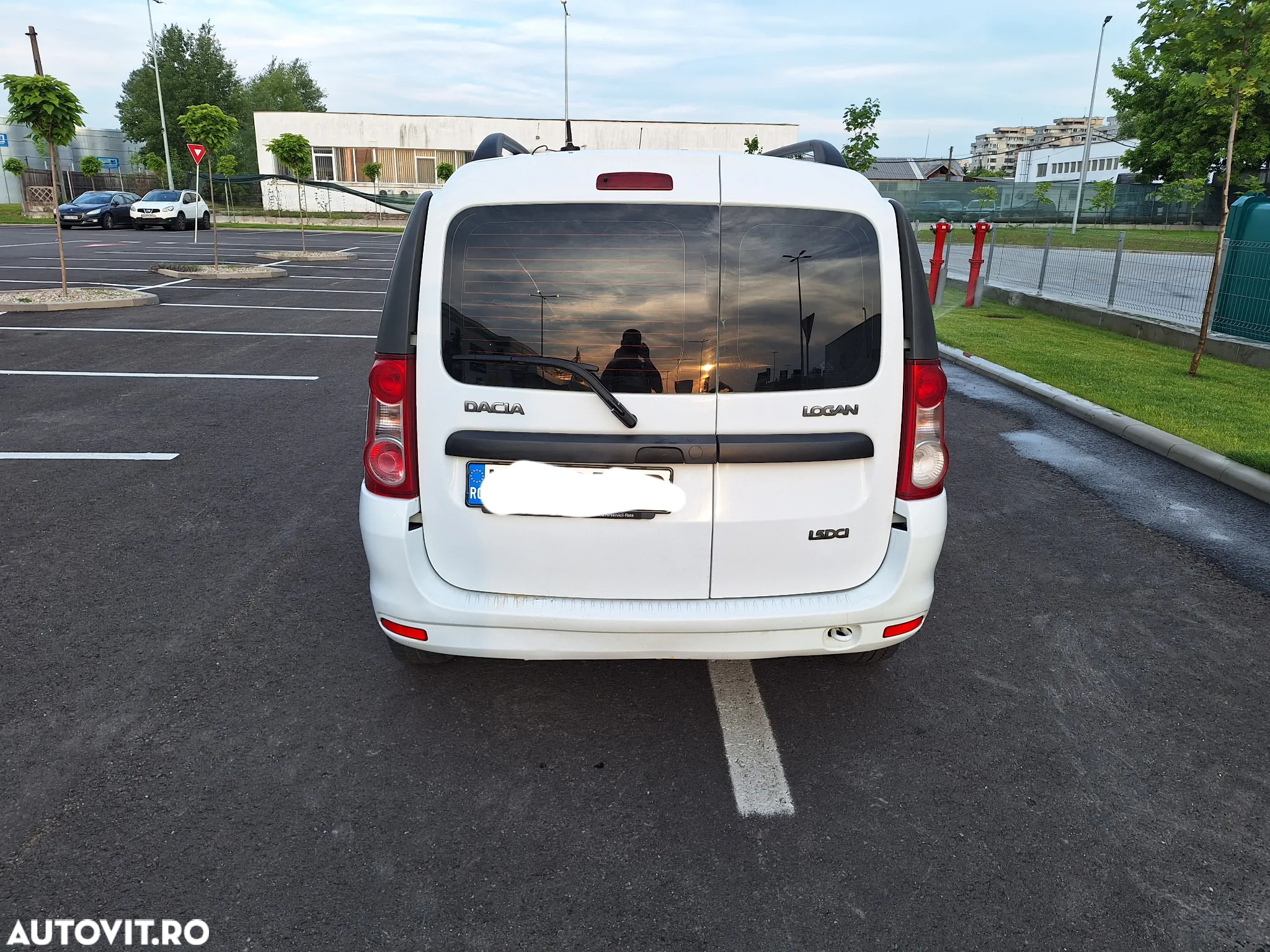 Dacia Logan 1.5 dCi Laureate - 14
