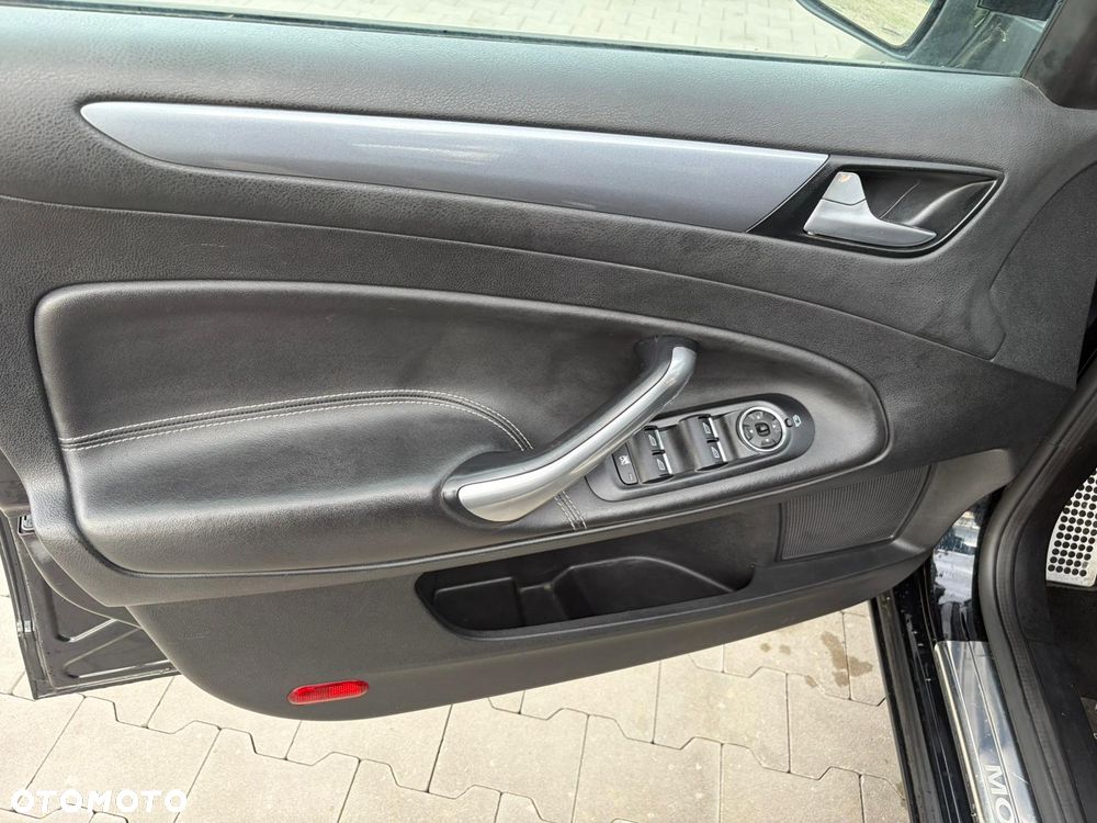 Ford Mondeo 2.0 TDCi Champions Edition - 14