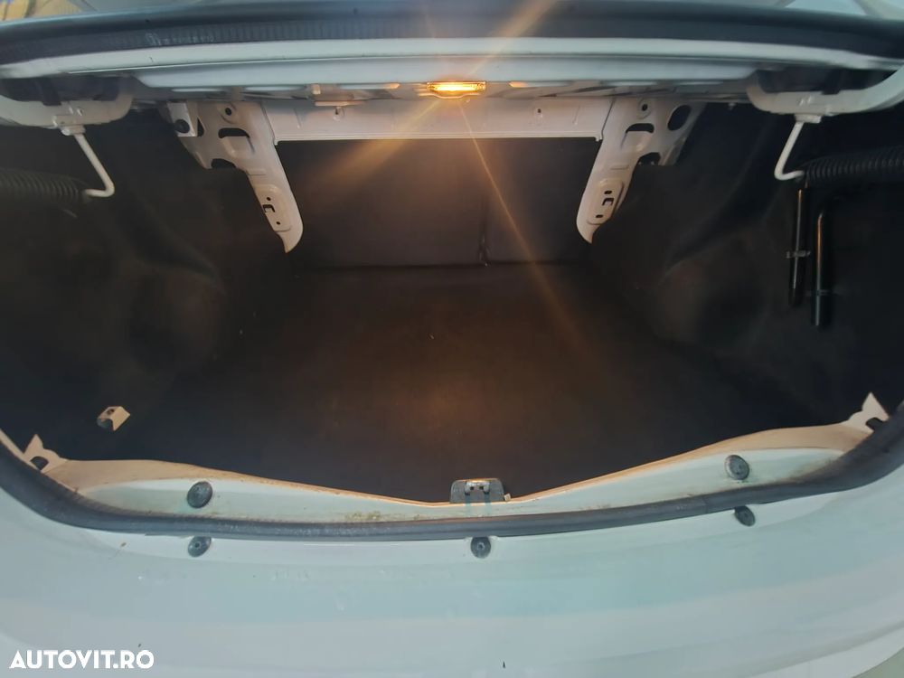 Dacia Logan 1.0 SCe Laureate - 9
