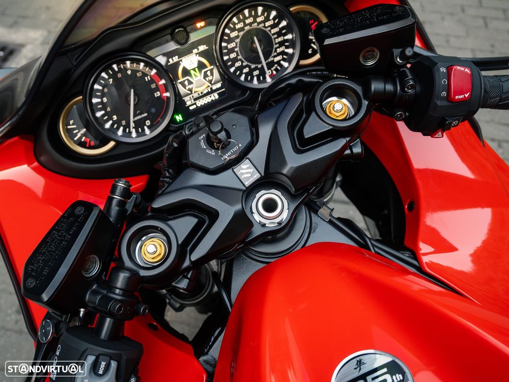 Suzuki Hayabusa Edição 25 Anos - 16