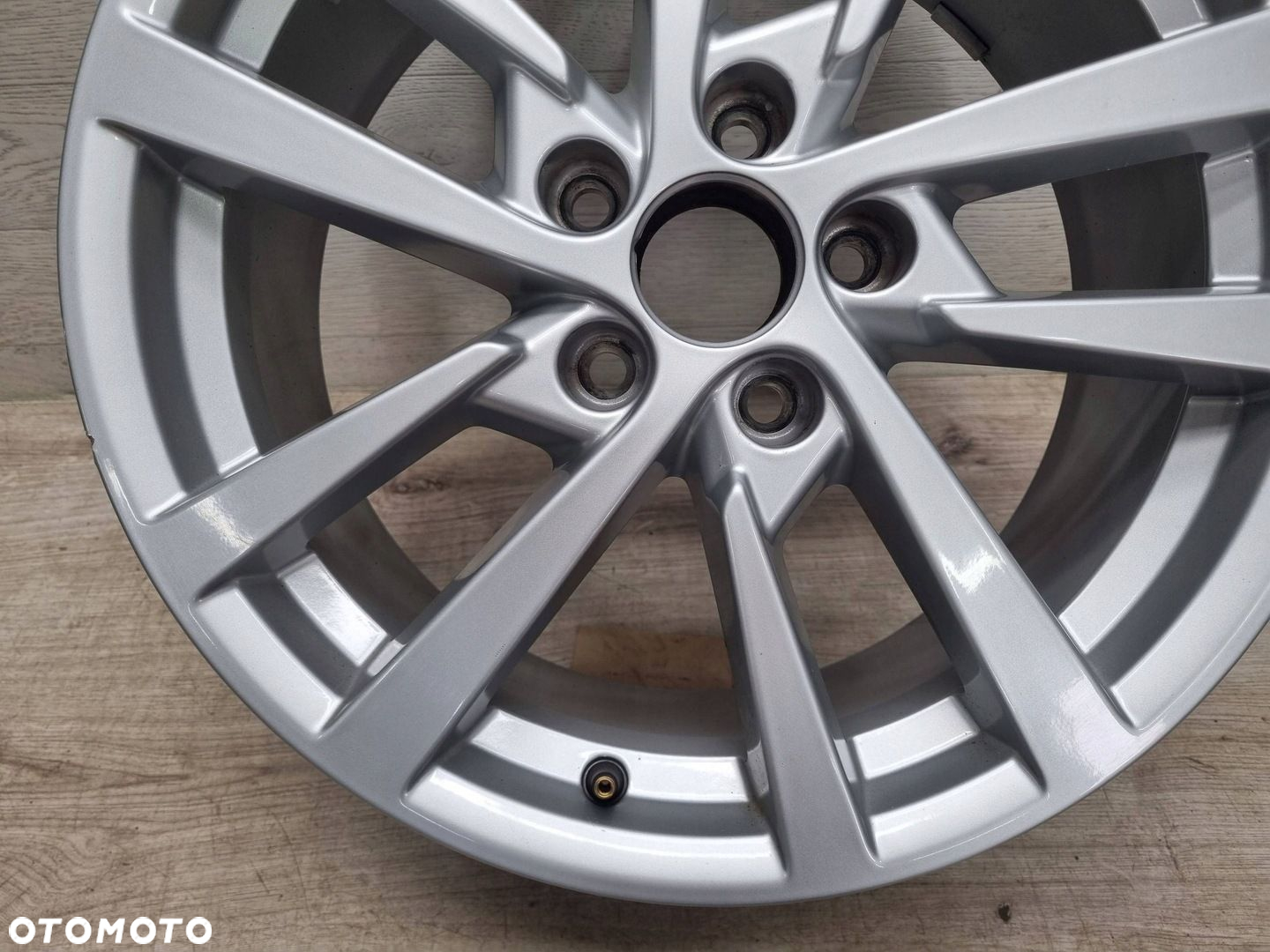 Audi A3 S3 8V 2019 Wszystkie Felgi aluminiowe R17 - 8