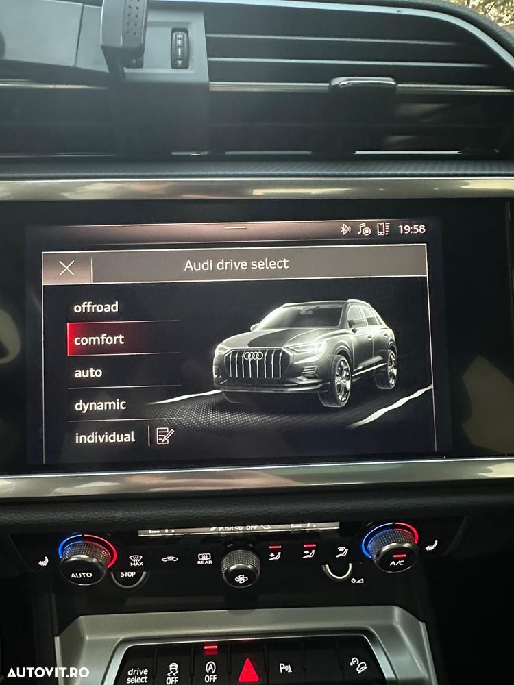 Audi Q3 45 TFSI quattro S tronic S line - 12