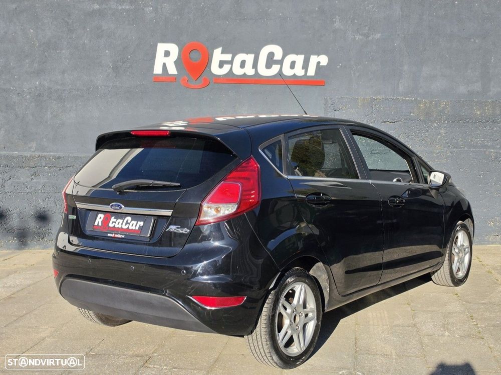 Ford Fiesta 1.0 T EcoBoost Titanium PowerShift - 12