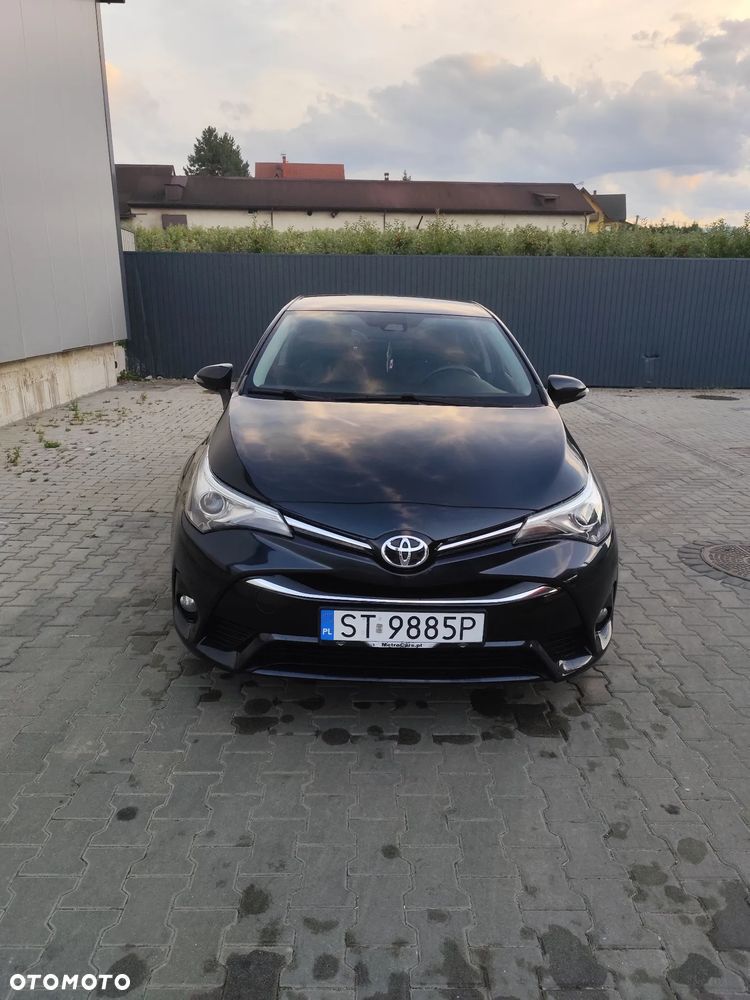 Toyota Avensis 2.0 D-4D Premium - 1