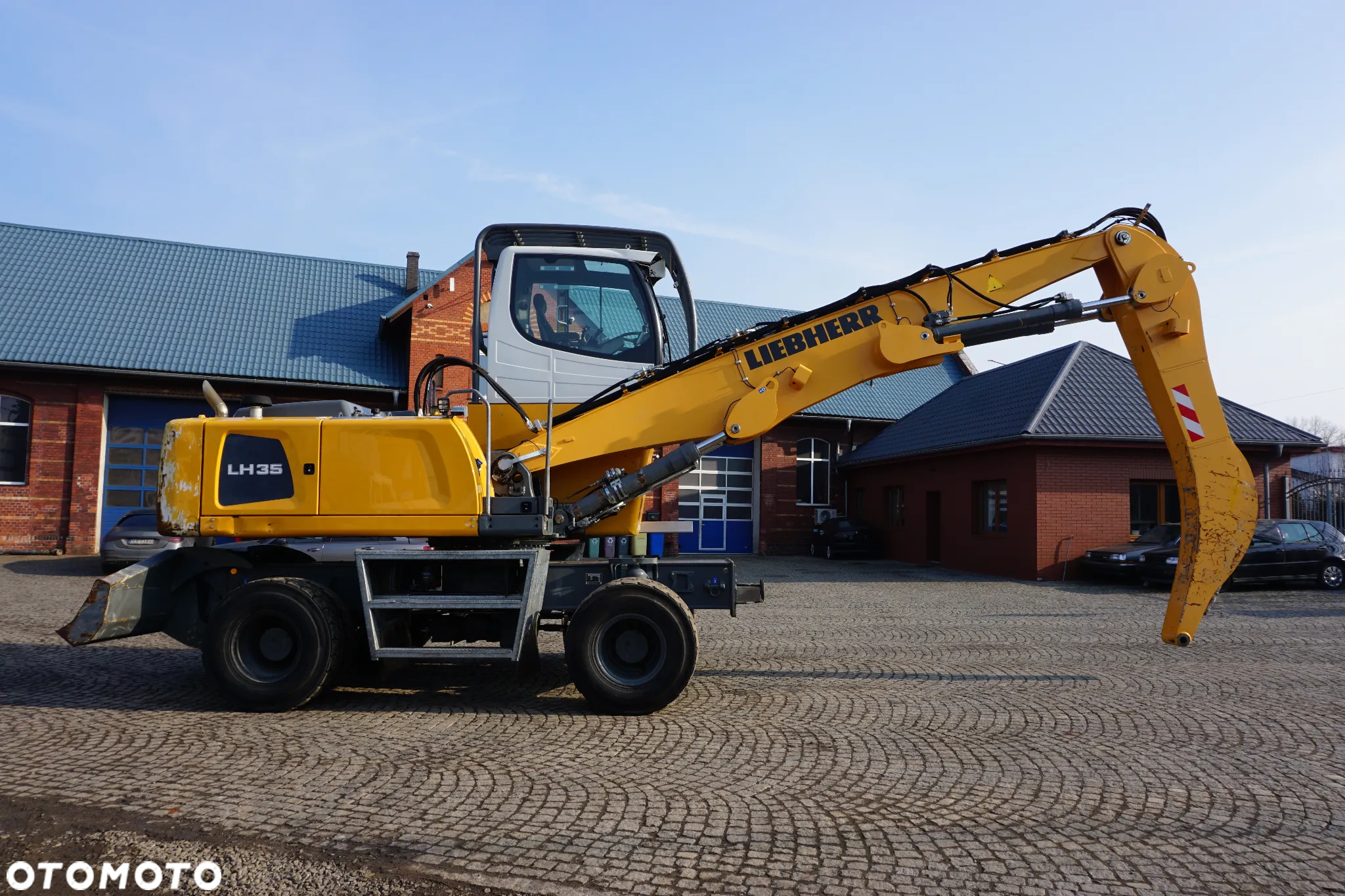 Liebherr LH 35 - 2