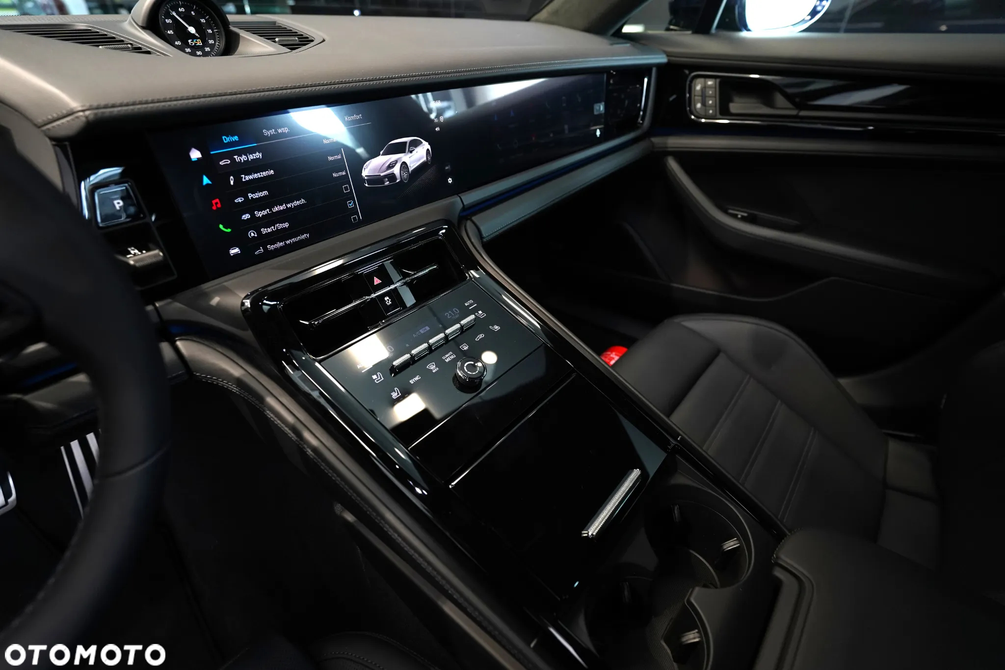 Porsche Panamera GTS - 15