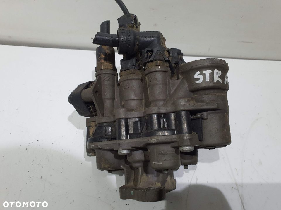 ZAWÓR 6-DROŻNY IVECO STRALIS AE4660 K048307 - 2