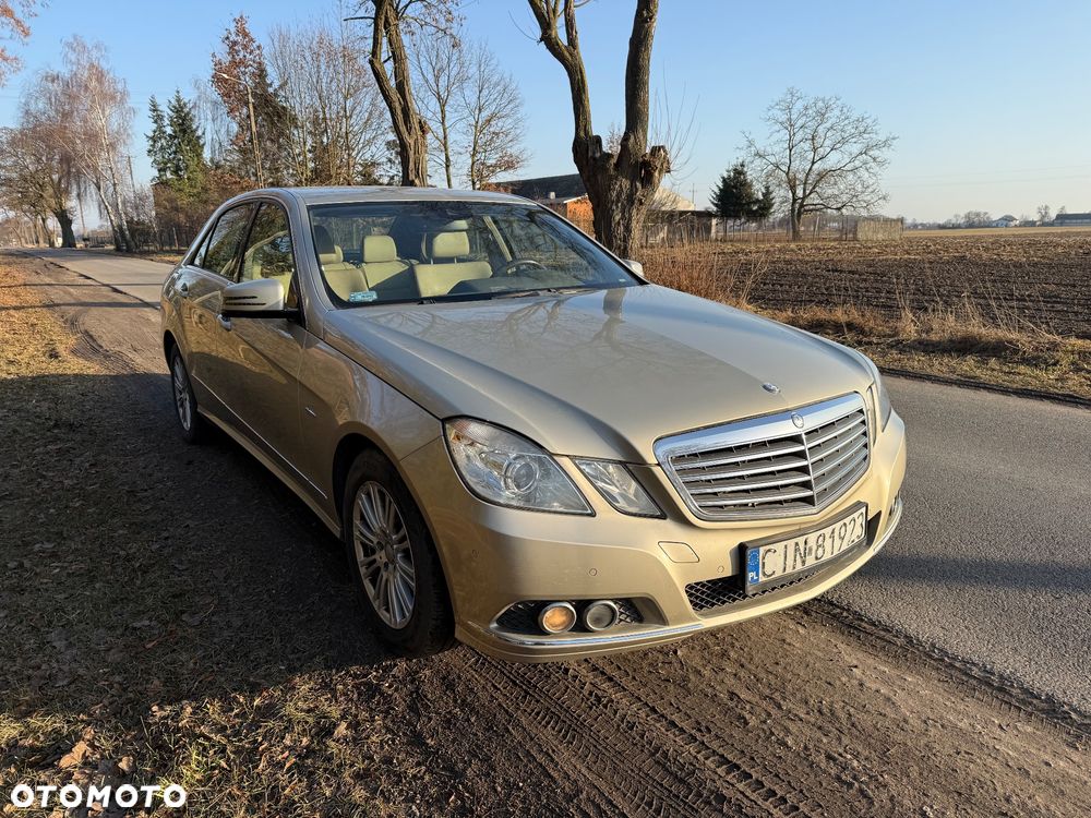 Mercedes-Benz Klasa E 200 BlueTEC 7G-TRONIC Avantgarde - 13