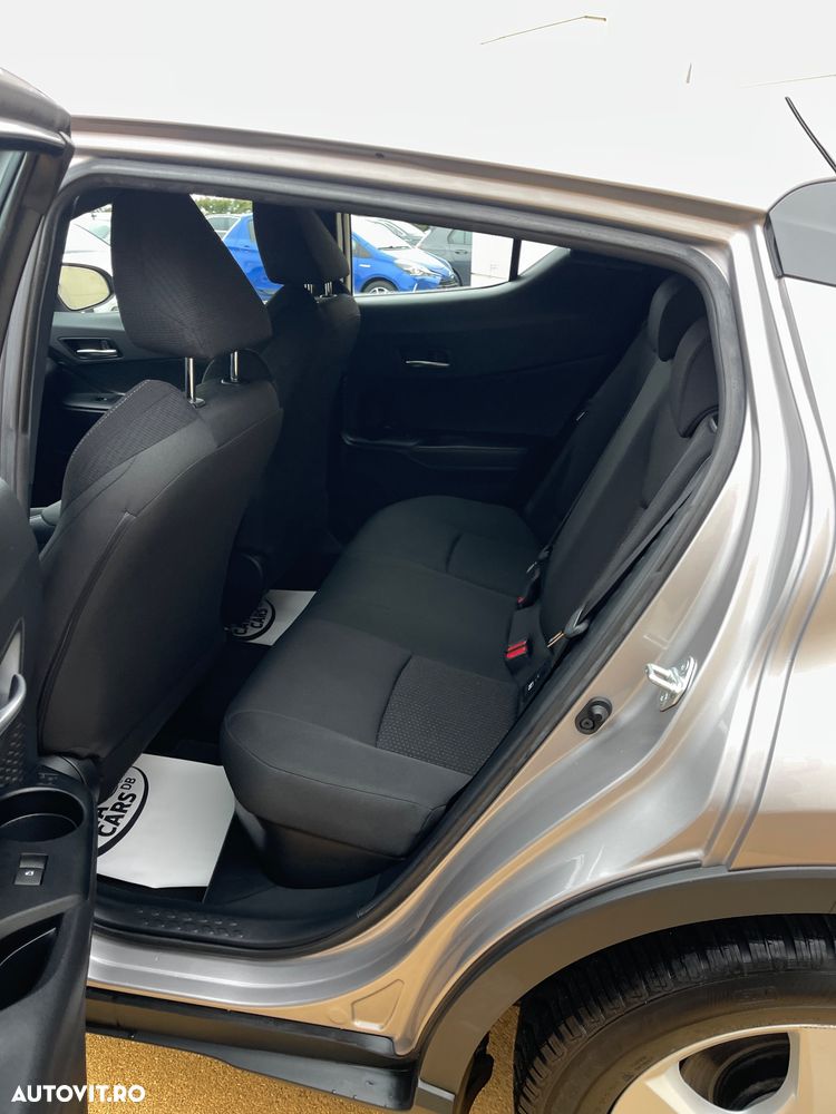 Toyota C-HR - 29