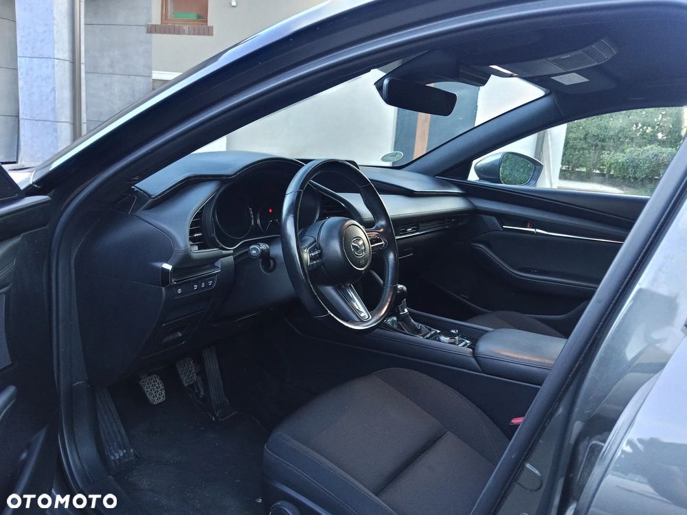 Jaguar E-Pace D150 - 5