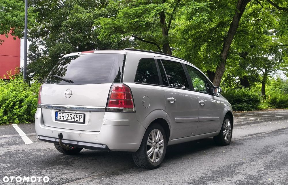 Opel Zafira 1.6 Cosmo - 7