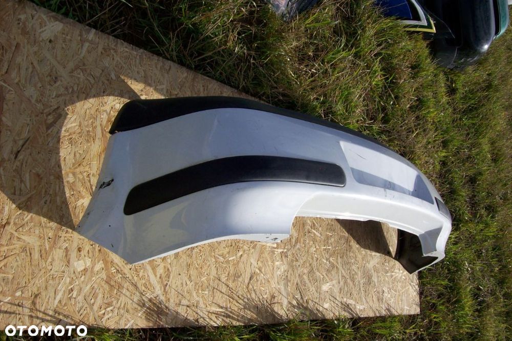 ZDERZAK TYLNY VW GOLF 4/HATCHBAK - 8