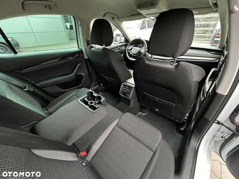 Skoda Octavia 1.5 TSI ACT Ambition - 10