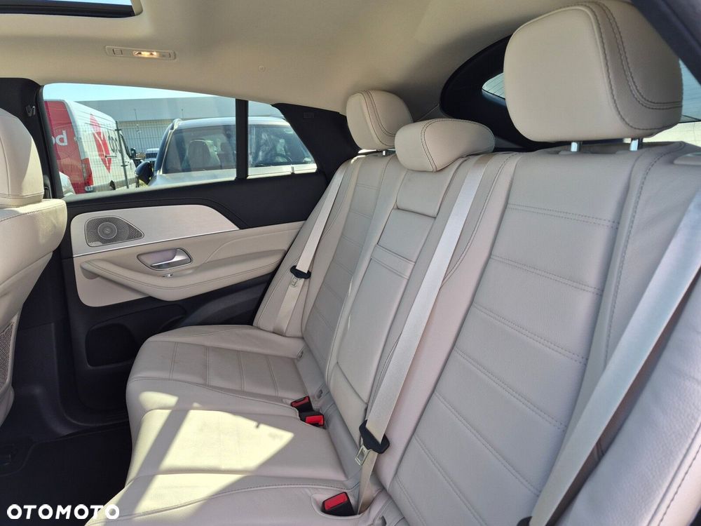 Mercedes-Benz GLE 350 de PHEV 4-Matic AMG Line - 18