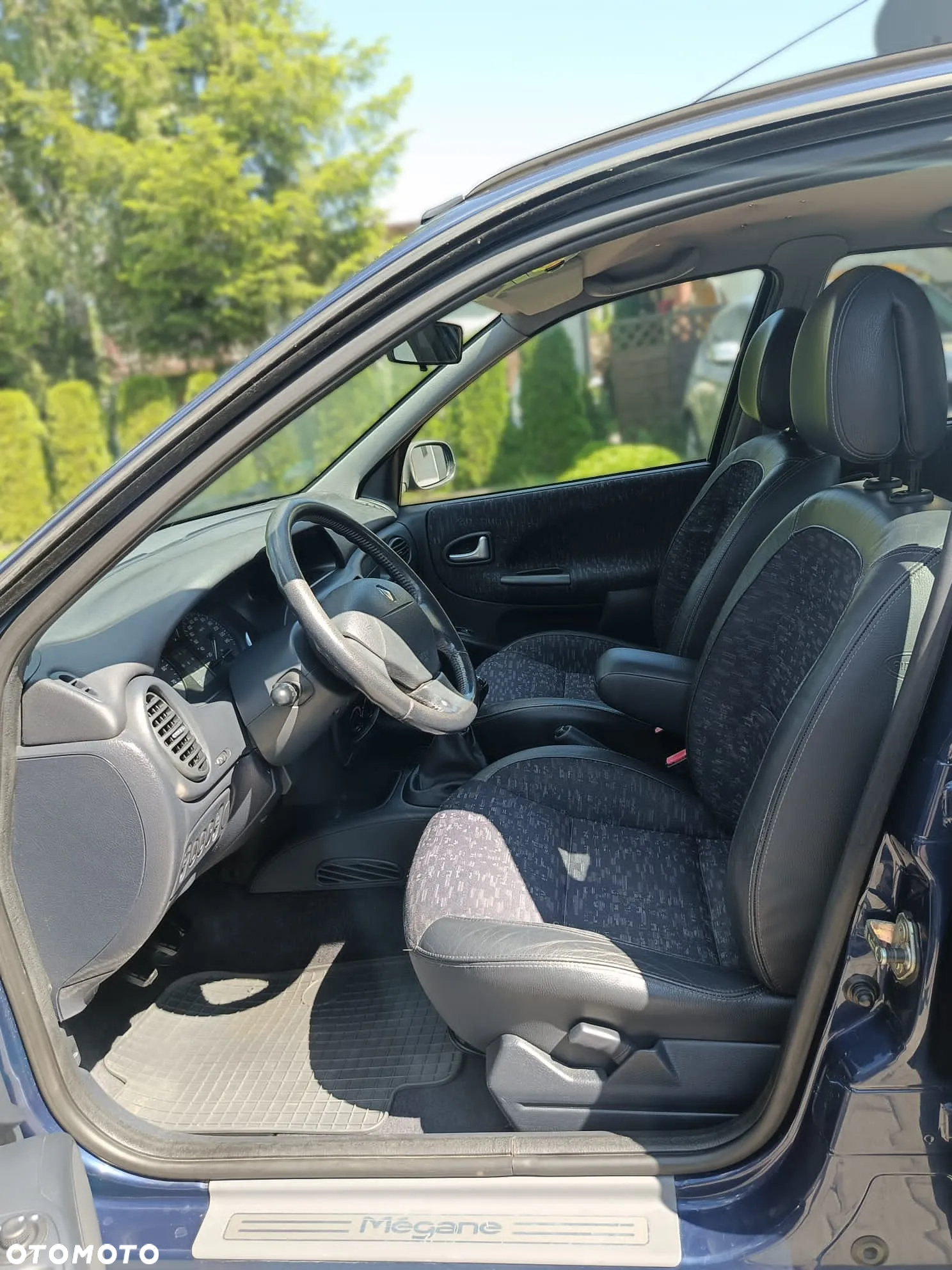 Renault Megane 1.4 16V Air - 8