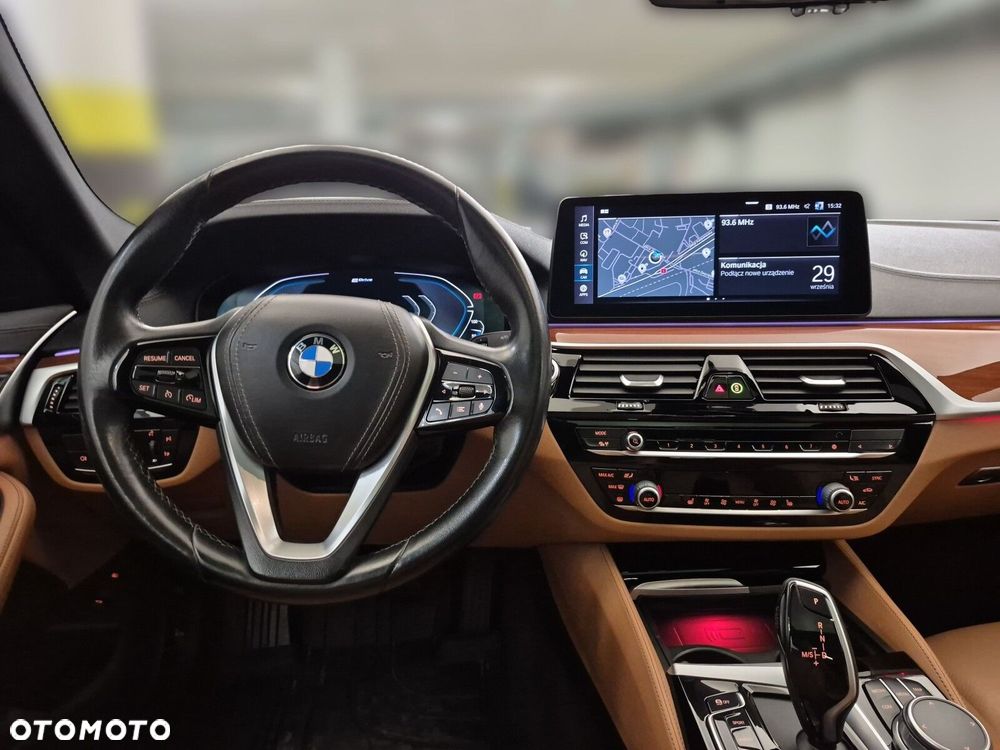 BMW Seria 5 - 15