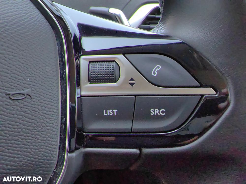 Peugeot 5008 PureTech 130 Stop & Start GPF EAT8 Allure Business-Paket - 28