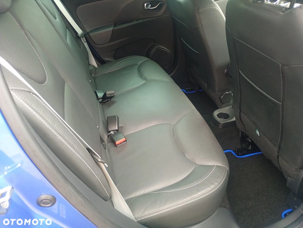 Renault Clio TCe 120 EDC GT - 19