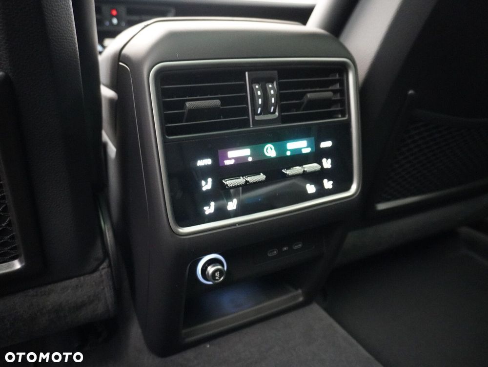 Porsche Cayenne Black Edition - 35