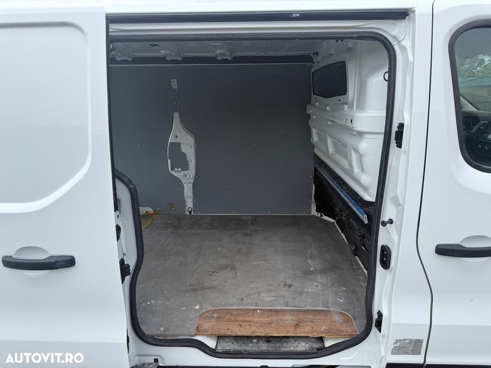 Renault Trafic L2H1 - 16