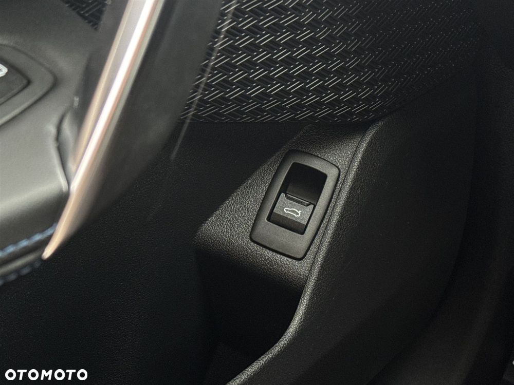 BMW X1 sDrive18i - 20