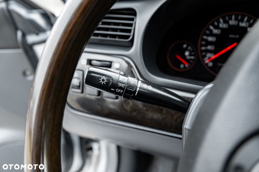 Subaru Outback 3.0 H6 - 27