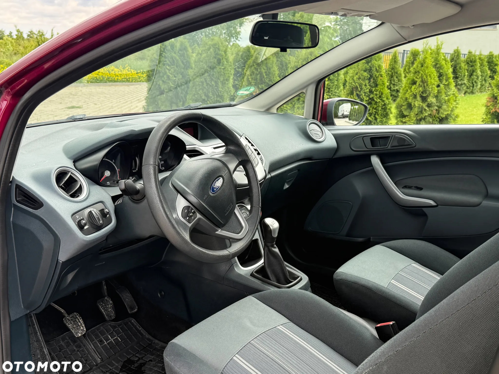 Ford Fiesta 1.25 Ghia - 11