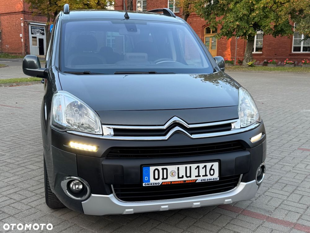 Citroën Berlingo Multispace HDi 115 FAP XTR - 10