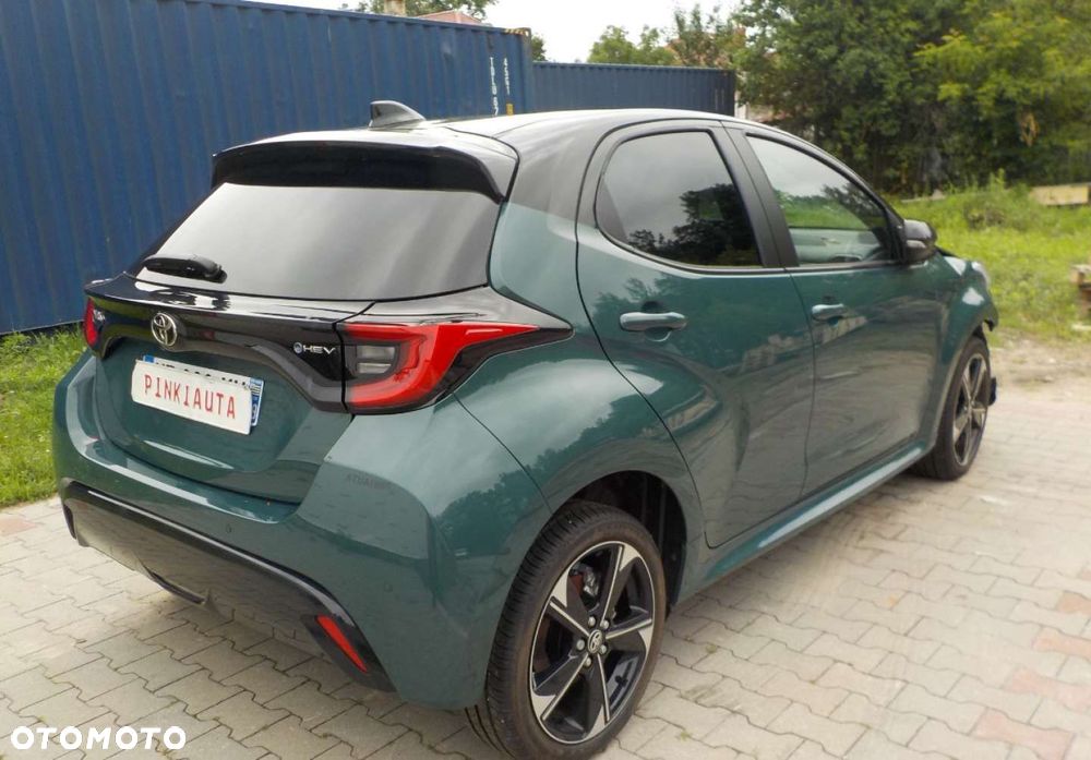Toyota Yaris - 12