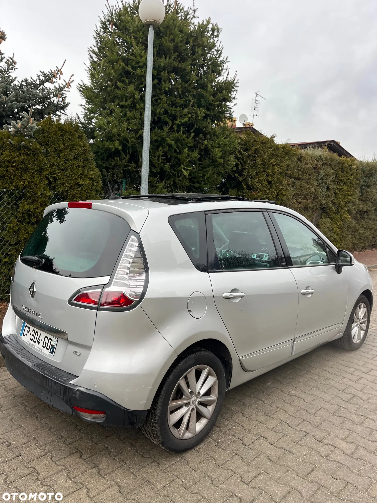 Renault Scenic dCi 150 FAP Luxe - 3