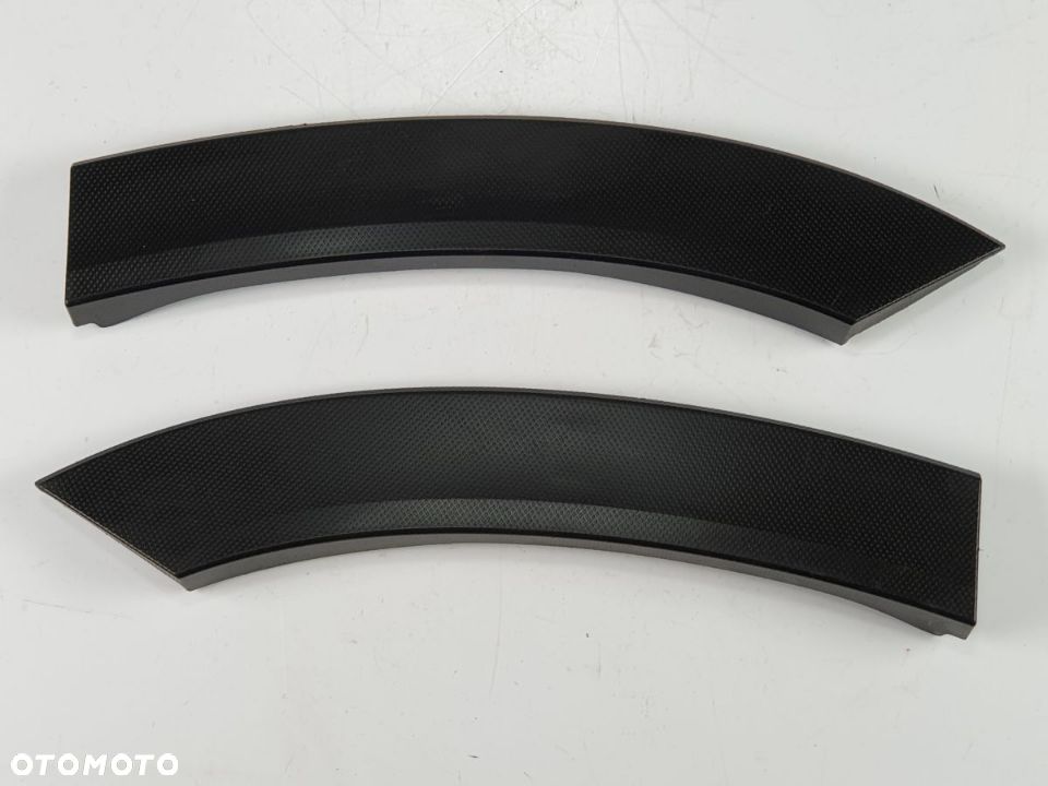 SUBARU FORESTER V 19 22r Nakładka Błotnika Listwa 2.0 e BOXER - 1