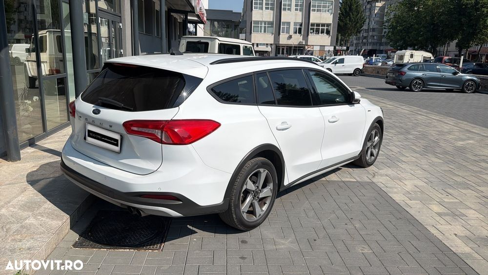 Ford Focus - 6