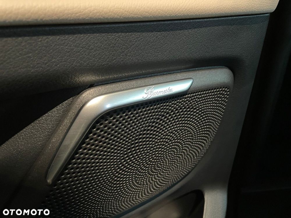 Mercedes-Benz Klasa V - 18