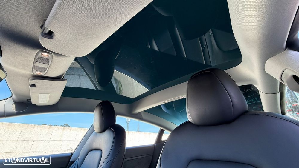 Tesla Model 3 Long-Range Dual Motor AWD - 41