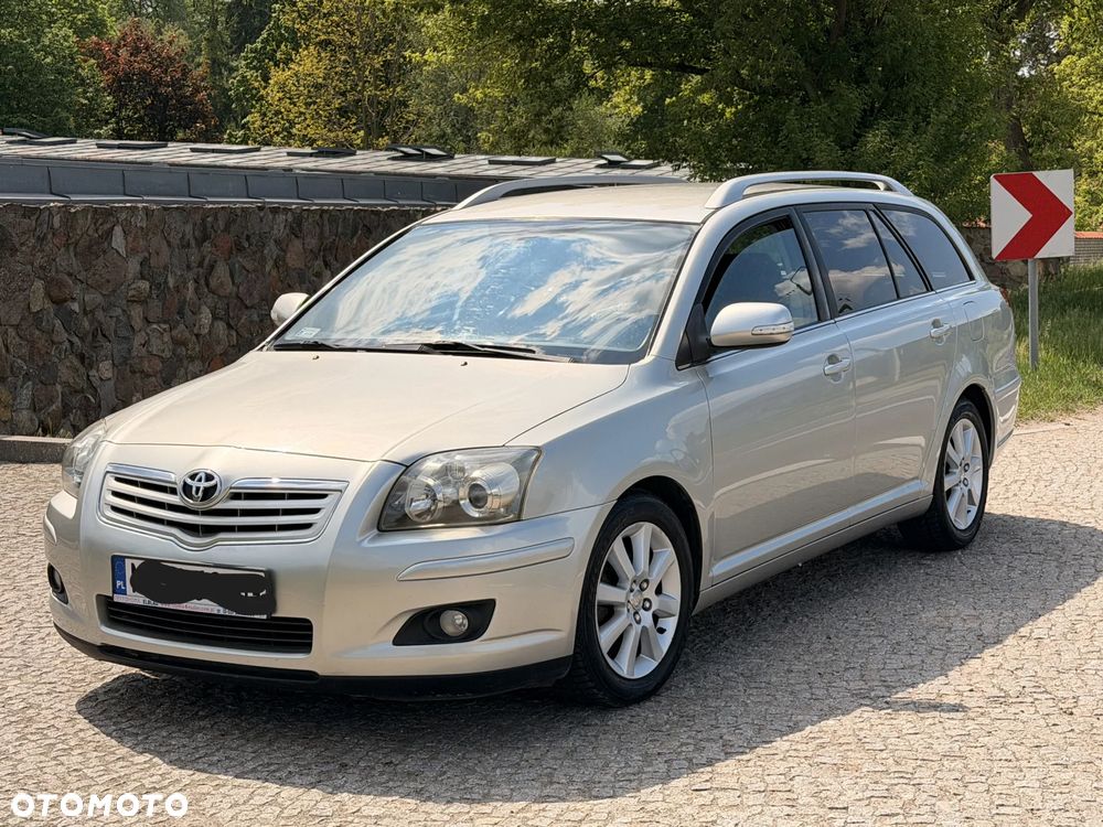 Toyota Avensis 1.8 VVT-i Luna - 7