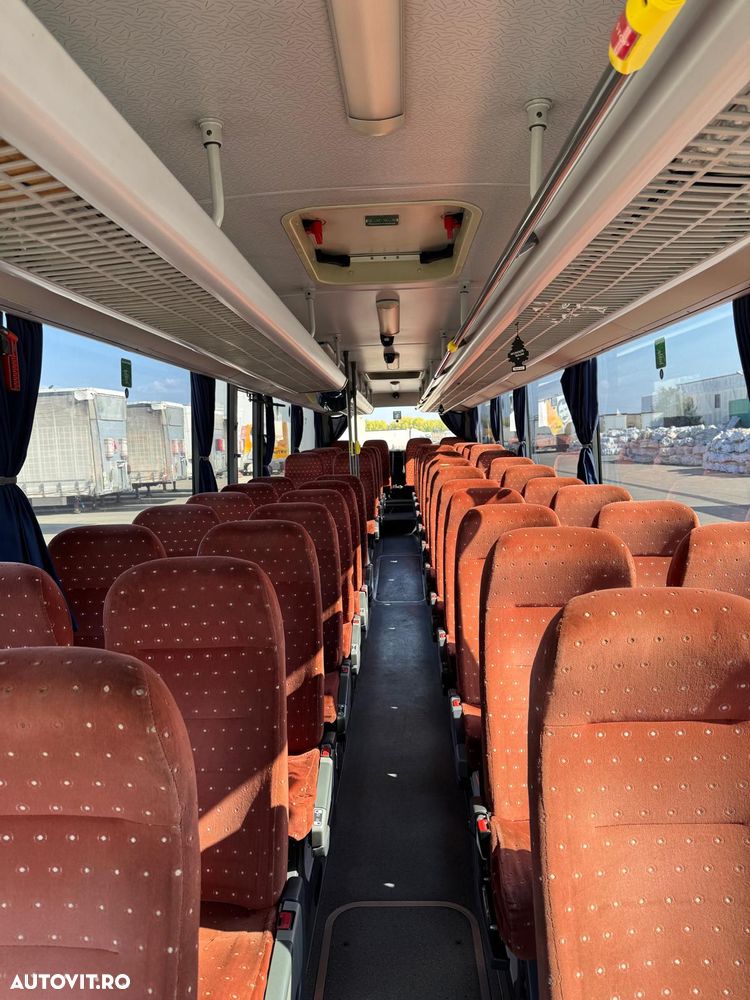 Mercedes-Benz INTOURO - 13